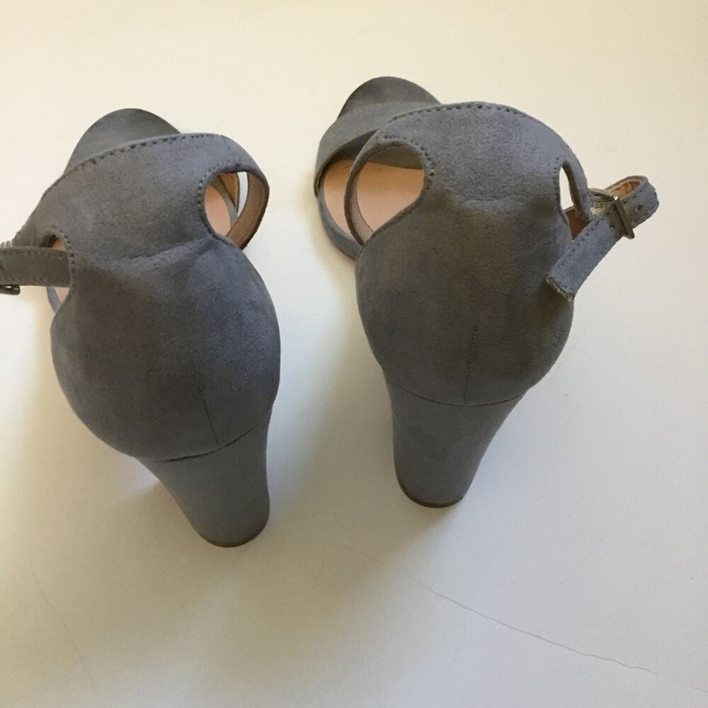 Madden Girl Blue-Gray Suede High Heels - Picture 6 of 12